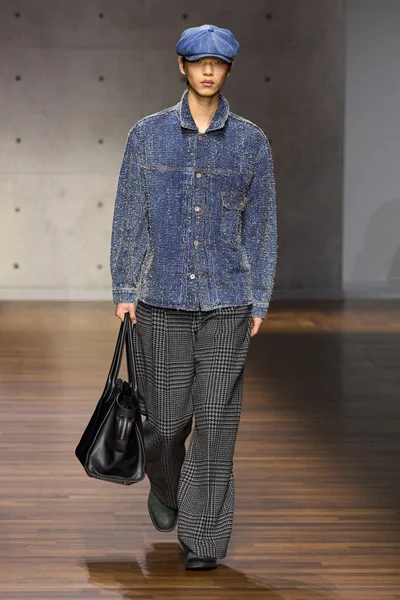 Look 31